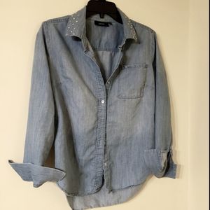 Last Chance - Bundle and Save - Apt 9 grommet collar denim shirt